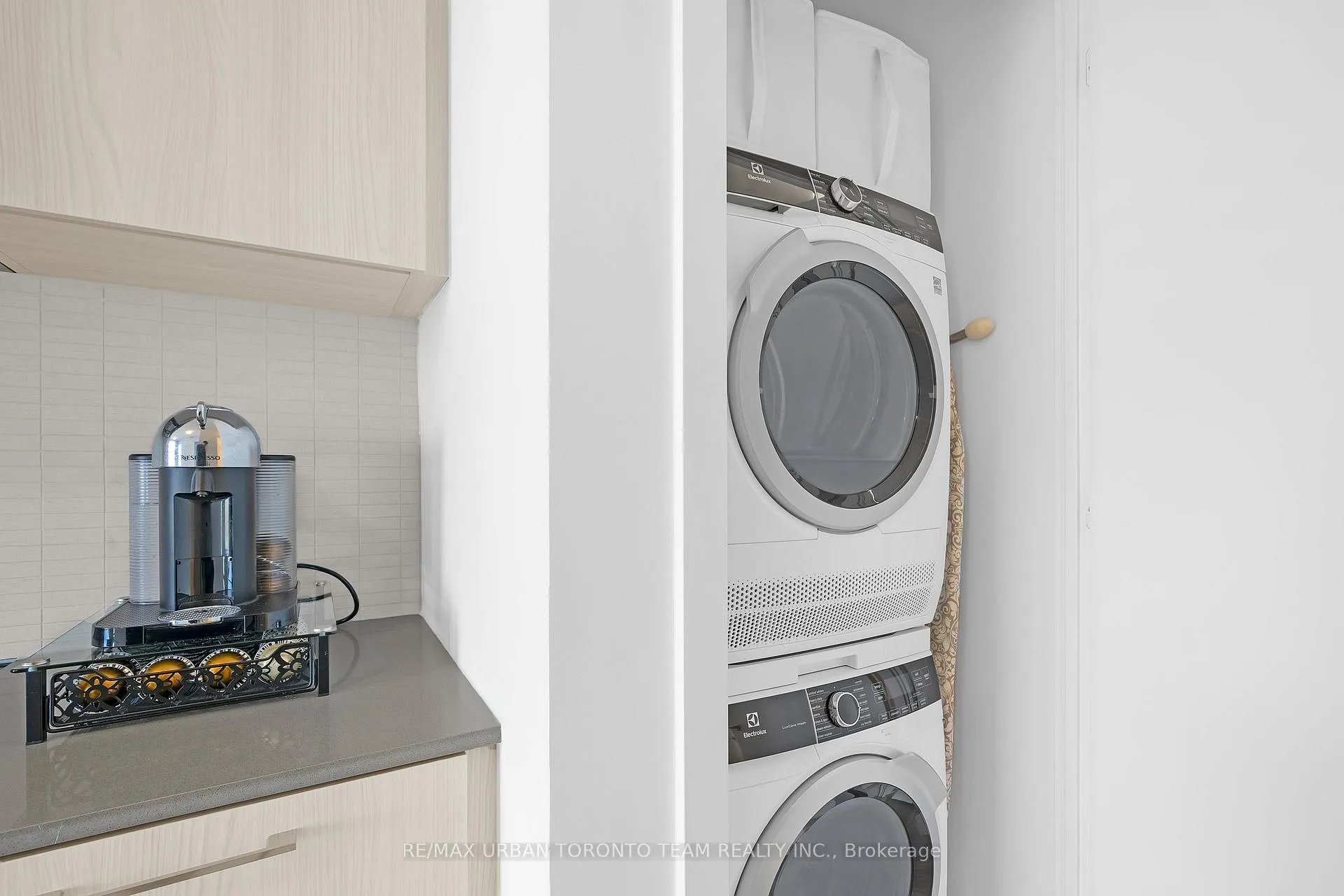 Photo 19 of Unit 820, 7439 Kingston Road, Scarborough, Rouge — HOMEH