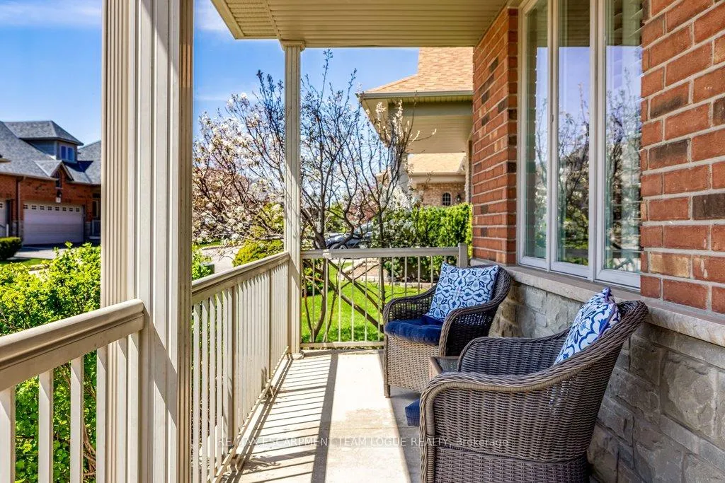 Photo 2 of Unit 21, 2165 Itabashi Way, Burlington, Tansley — HOMEH