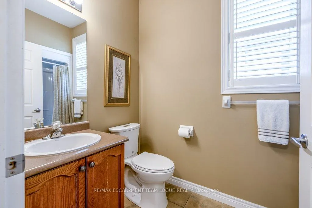Photo 17 of Unit 21, 2165 Itabashi Way, Burlington, Tansley — HOMEH