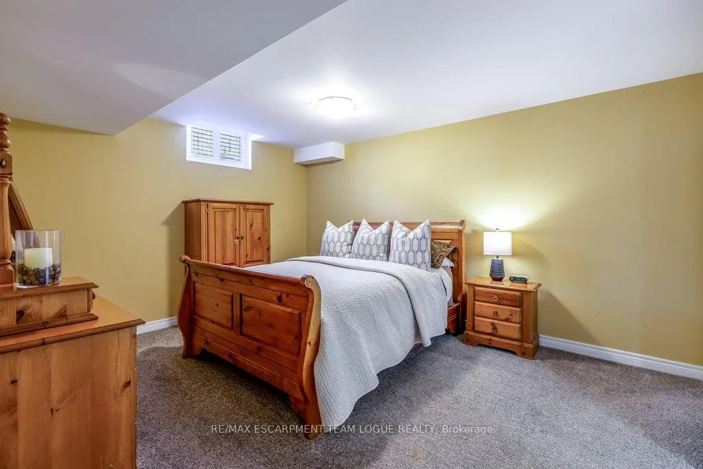 Photo 30 of Unit 21, 2165 Itabashi Way, Burlington, Tansley — HOMEH