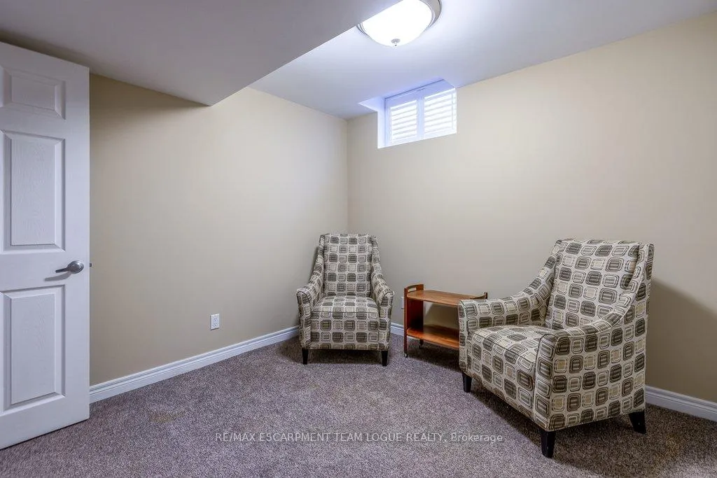 Photo 35 of Unit 21, 2165 Itabashi Way, Burlington, Tansley — HOMEH