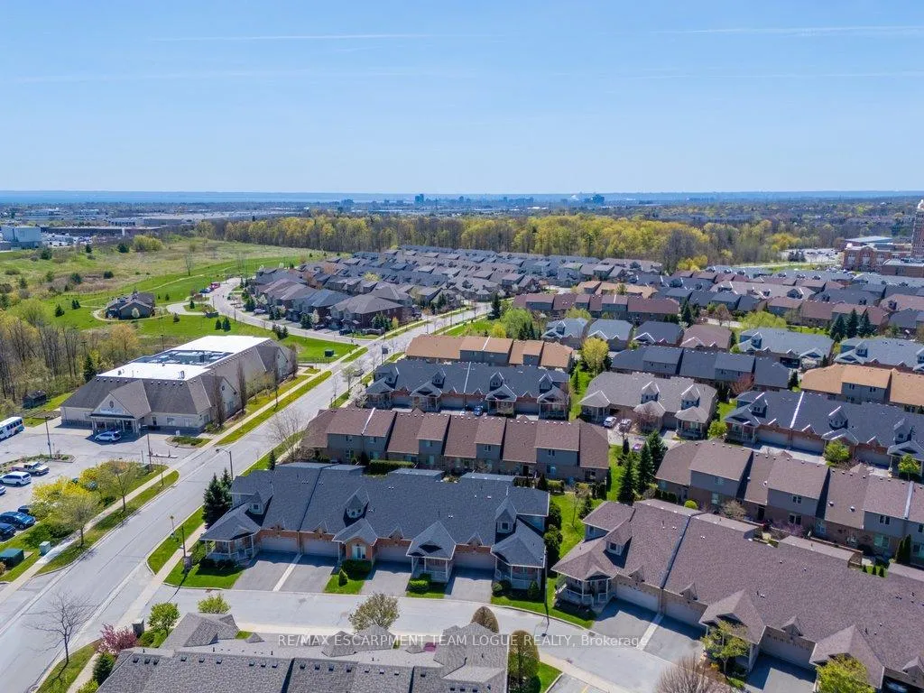 Photo 48 of Unit 21, 2165 Itabashi Way, Burlington, Tansley — HOMEH