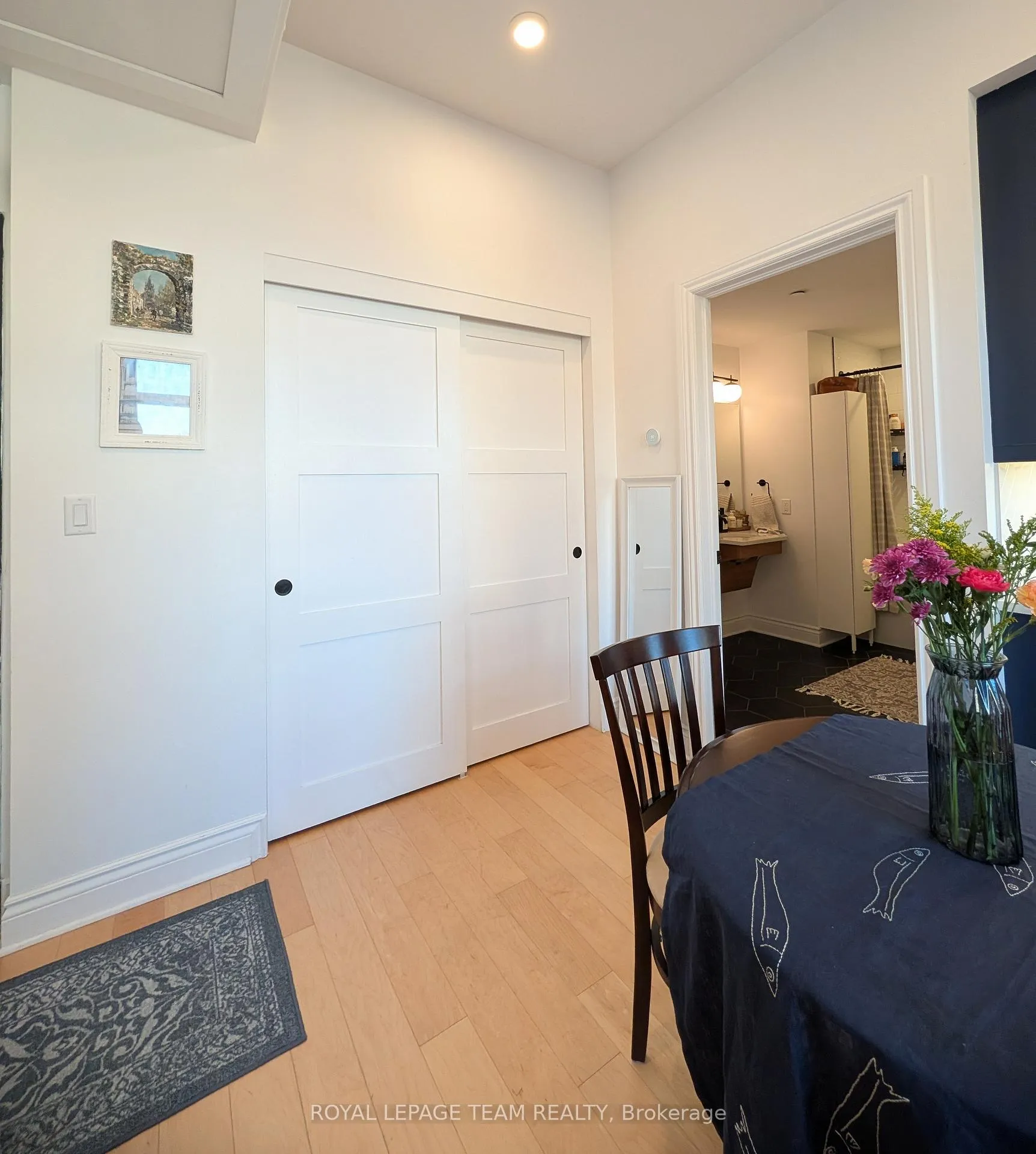 Photo 3 of Unit 304, 101 Pinhey Street, Ottawa, Hintonburg — HOMEH