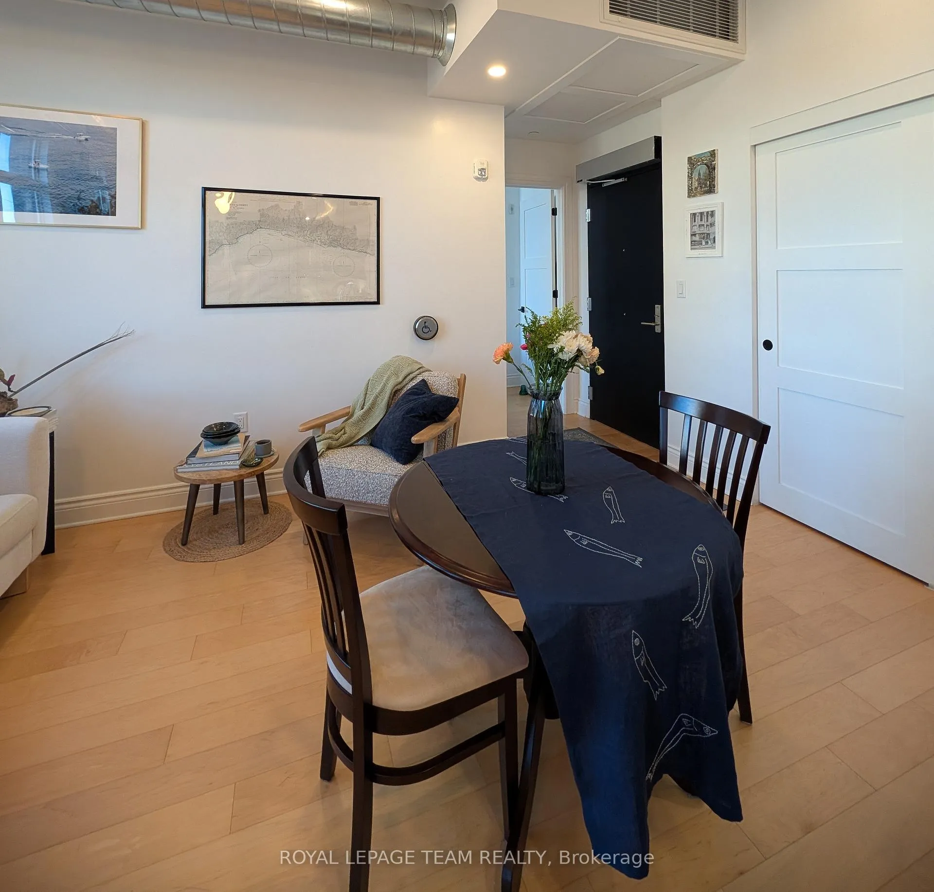 Photo 9 of Unit 304, 101 Pinhey Street, Ottawa, Hintonburg — HOMEH