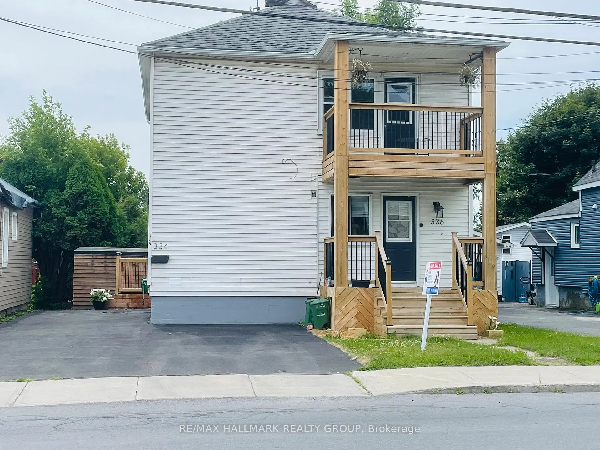 Photo 3 of 334-336 Eleventh Street E, Cornwall — HOMEH