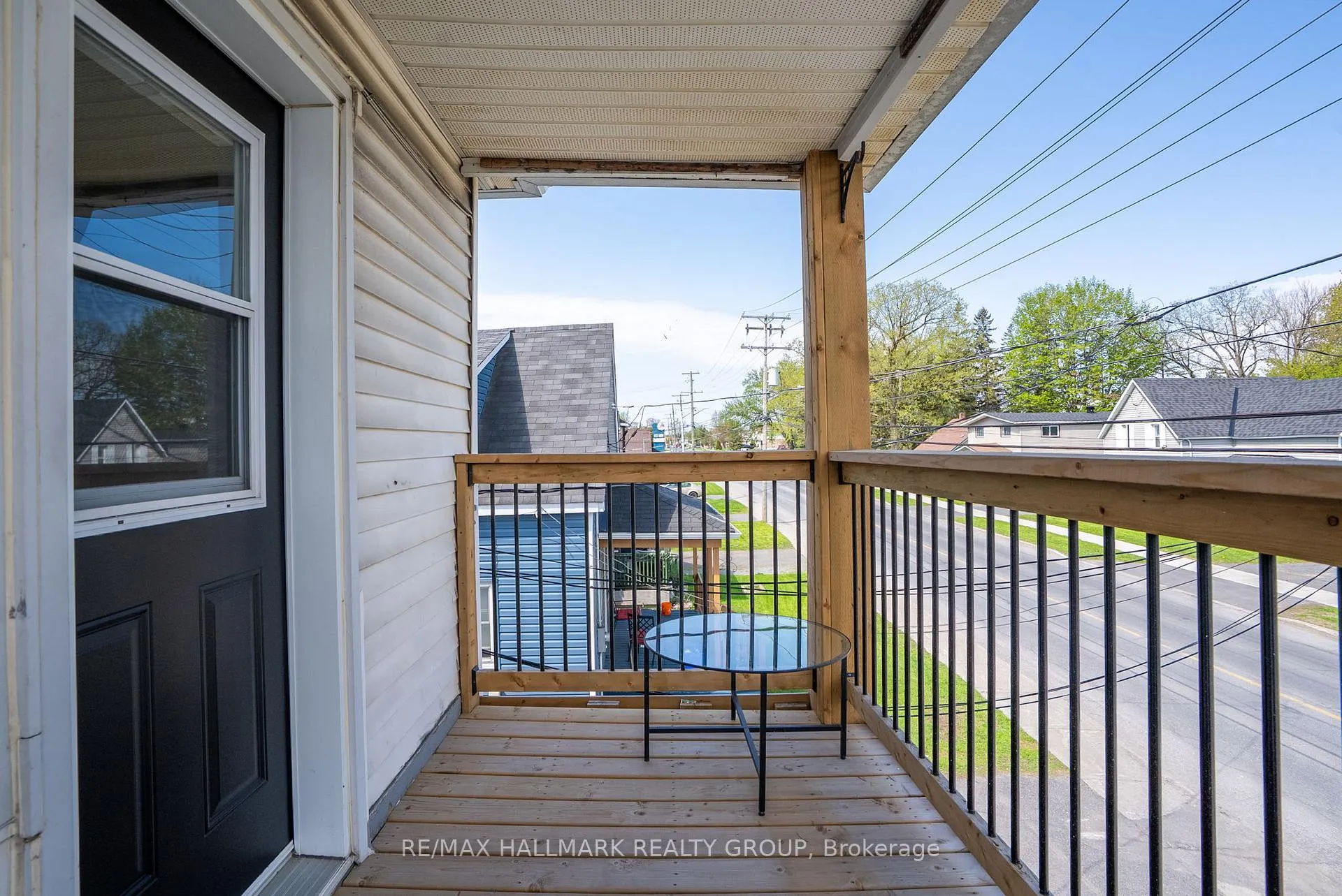 Photo 18 of 334-336 Eleventh Street E, Cornwall — HOMEH