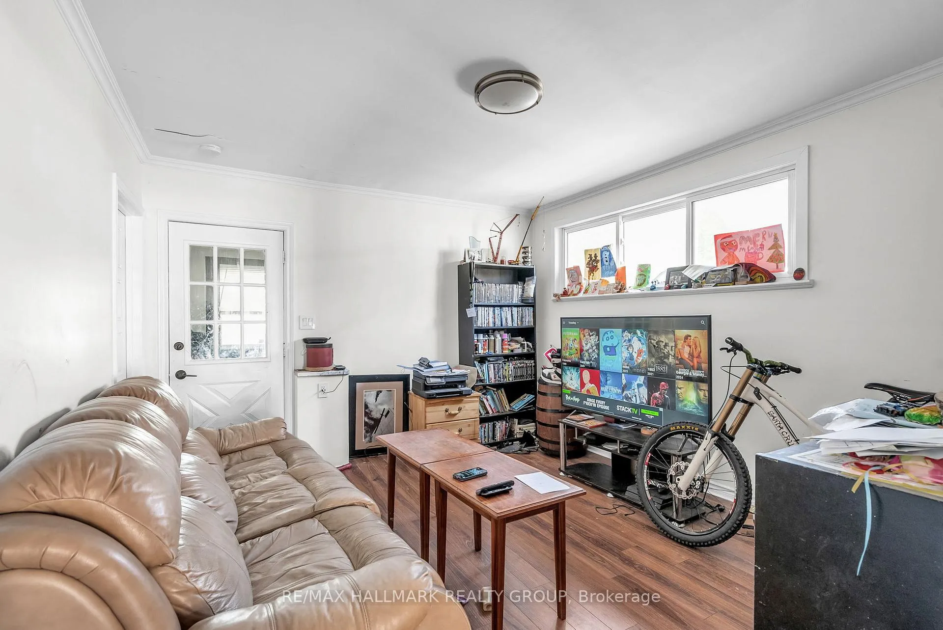 Photo 23 of 334-336 Eleventh Street E, Cornwall — HOMEH