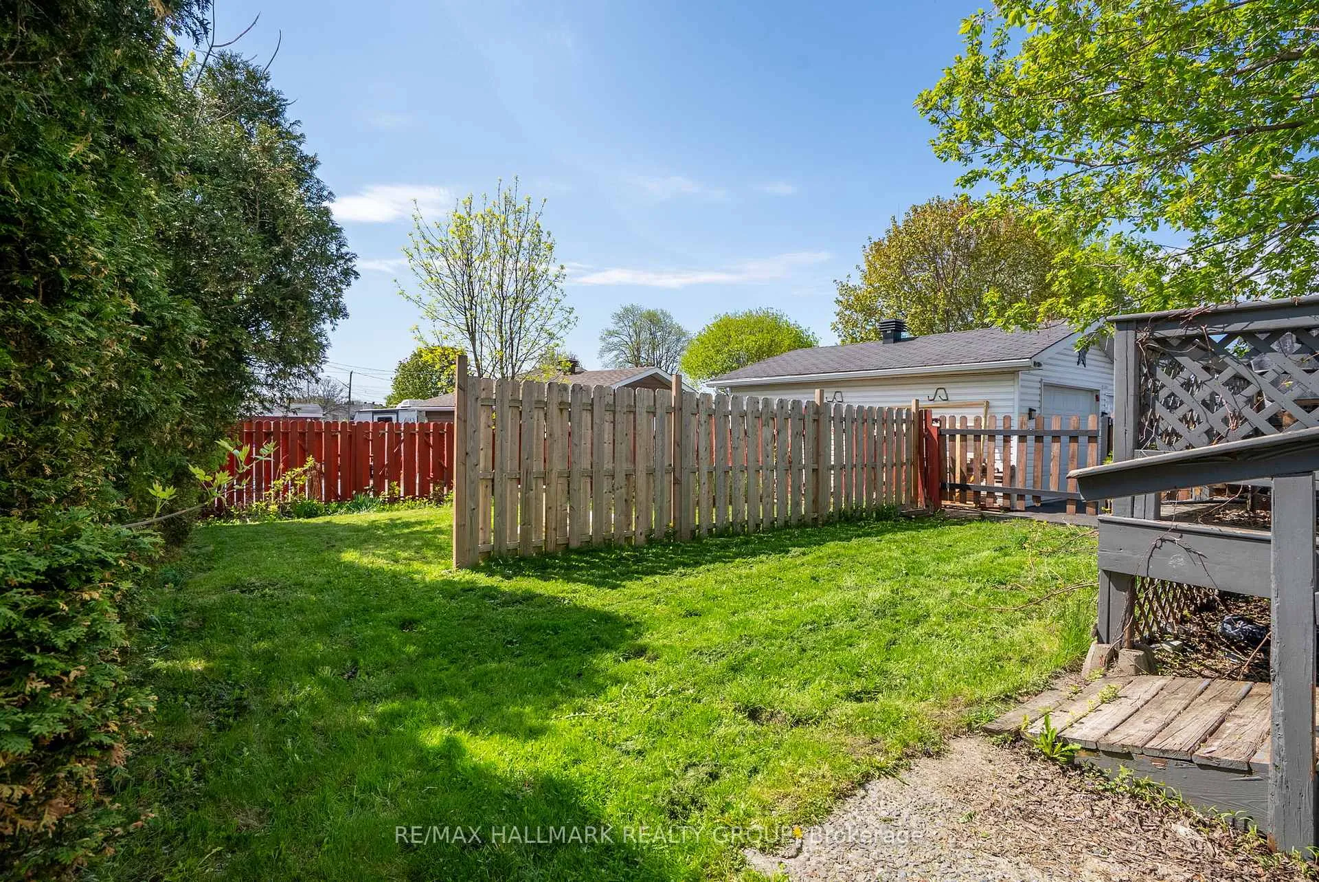 Photo 26 of 334-336 Eleventh Street E, Cornwall — HOMEH