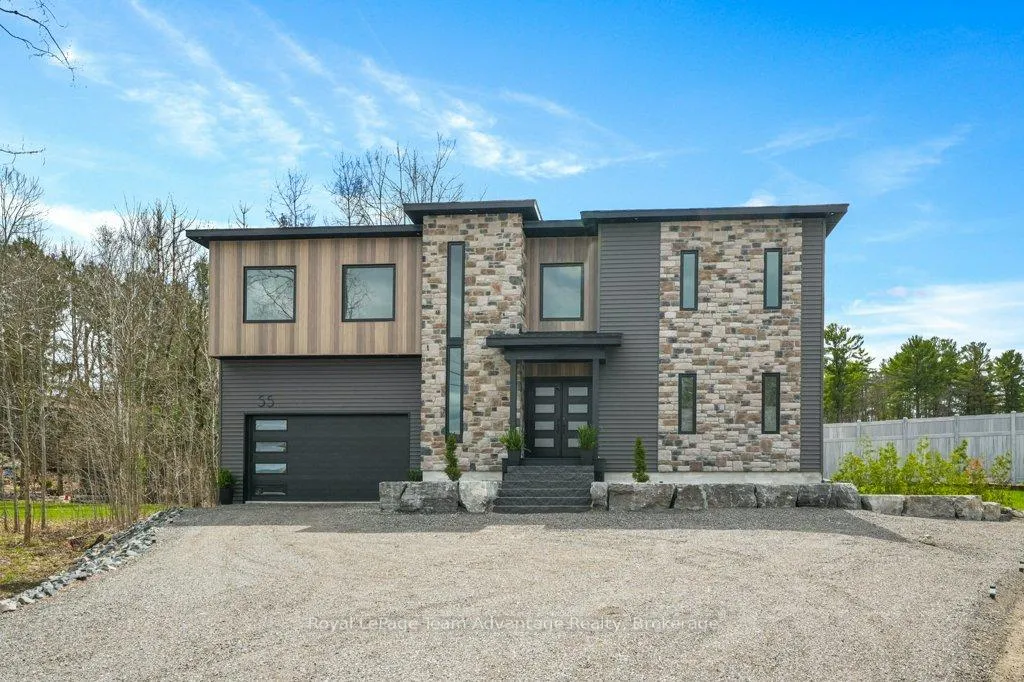 Photo 2 of 55 Dennis Drive, Parry Sound — HOMEH
