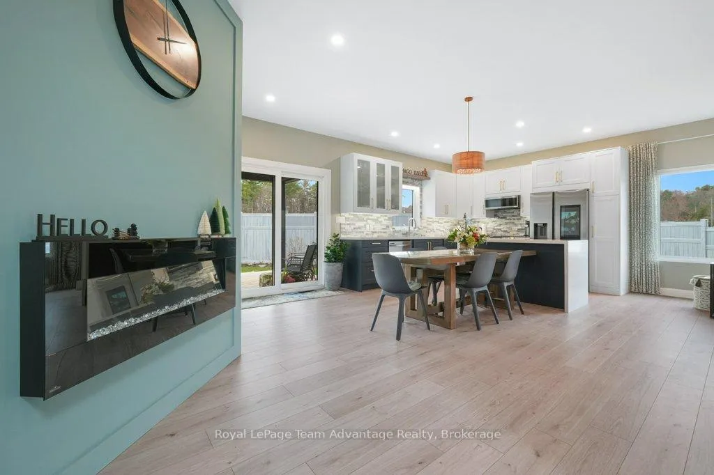 Photo 5 of 55 Dennis Drive, Parry Sound — HOMEH