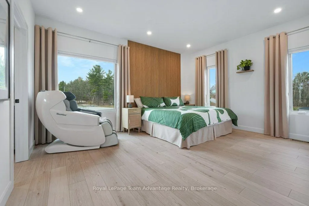 Photo 22 of 55 Dennis Drive, Parry Sound — HOMEH