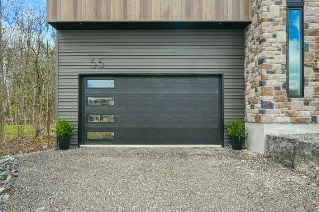 Photo 39 of 55 Dennis Drive, Parry Sound — HOMEH