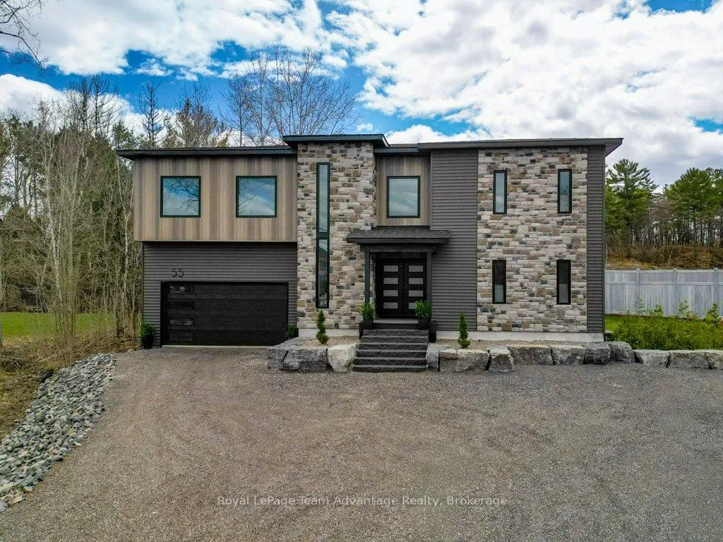 Photo 41 of 55 Dennis Drive, Parry Sound — HOMEH