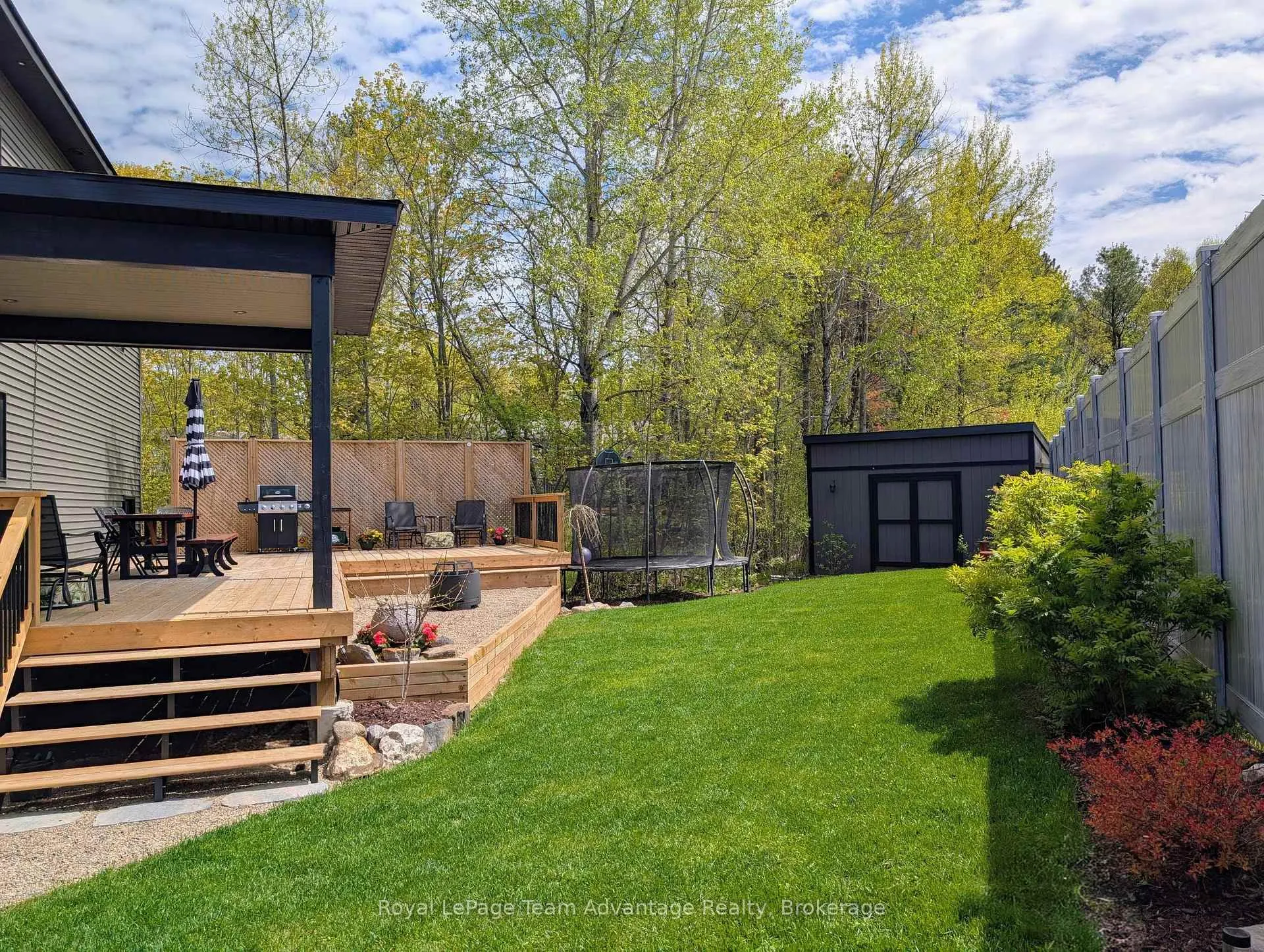 Photo 50 of 55 Dennis Drive, Parry Sound — HOMEH