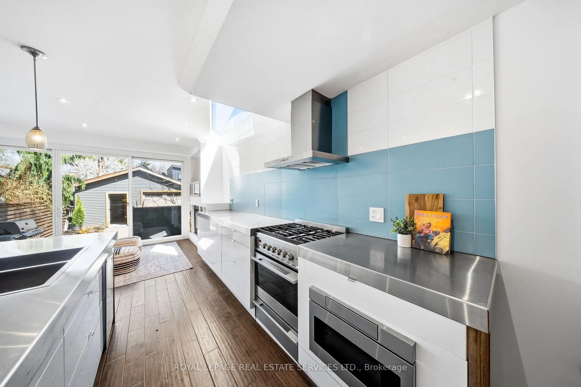 Photo 10 of 267 Christie Street, Toronto, The Annex — HOMEH