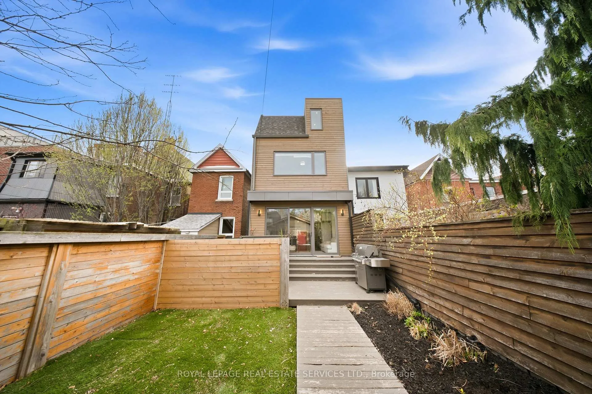 Photo 40 of 267 Christie Street, Toronto, The Annex — HOMEH