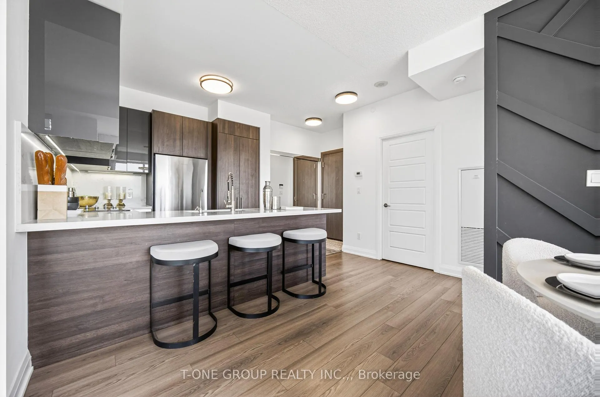 Photo 7 of Unit 2608, 15 Water Walk Drive, Markham, Unionville — HOMEH