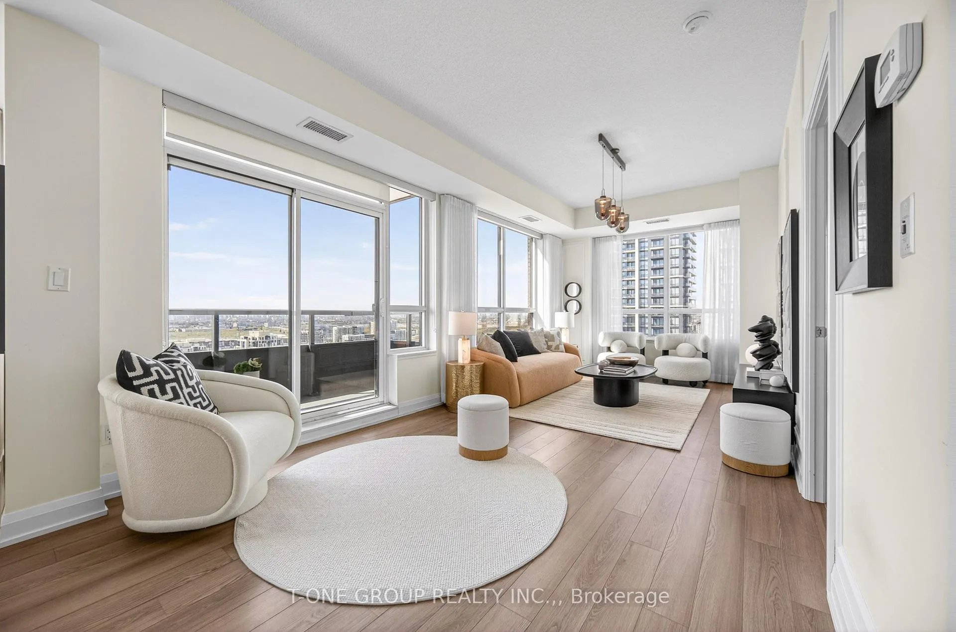 Photo 12 of Unit 2608, 15 Water Walk Drive, Markham, Unionville — HOMEH