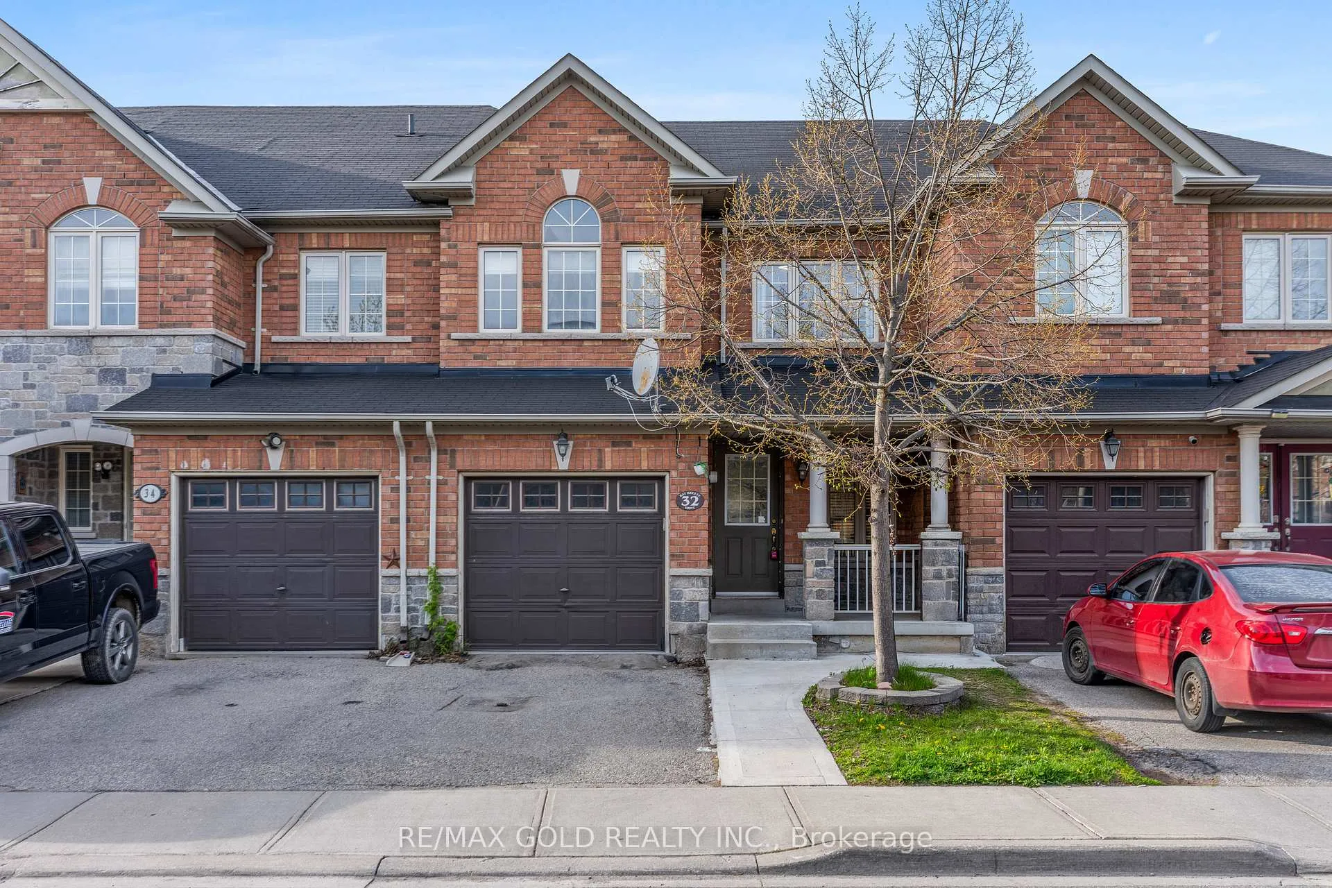 Photo 1 of 32 Bay Breeze Drive, Brampton, Sandringham-Wellington — HOMEH