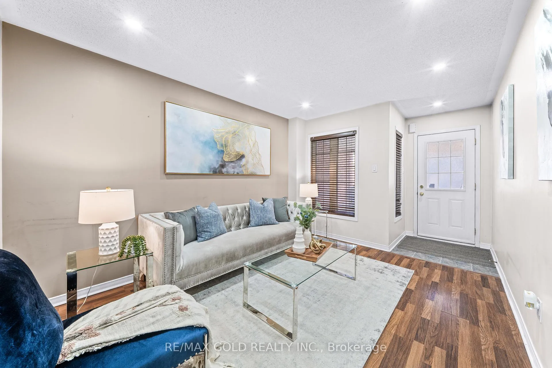 Photo 6 of 32 Bay Breeze Drive, Brampton, Sandringham-Wellington — HOMEH