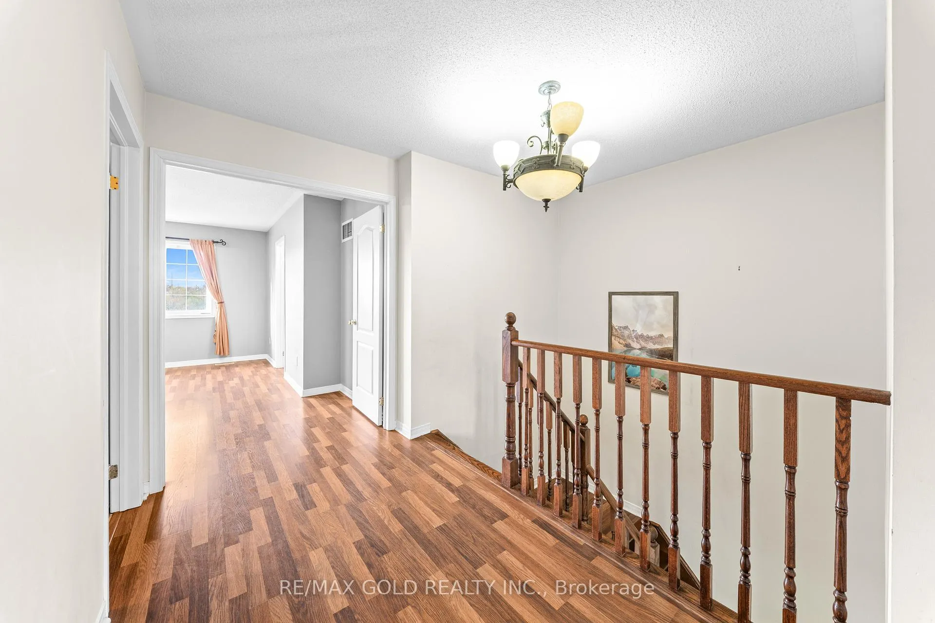 Photo 24 of 32 Bay Breeze Drive, Brampton, Sandringham-Wellington — HOMEH