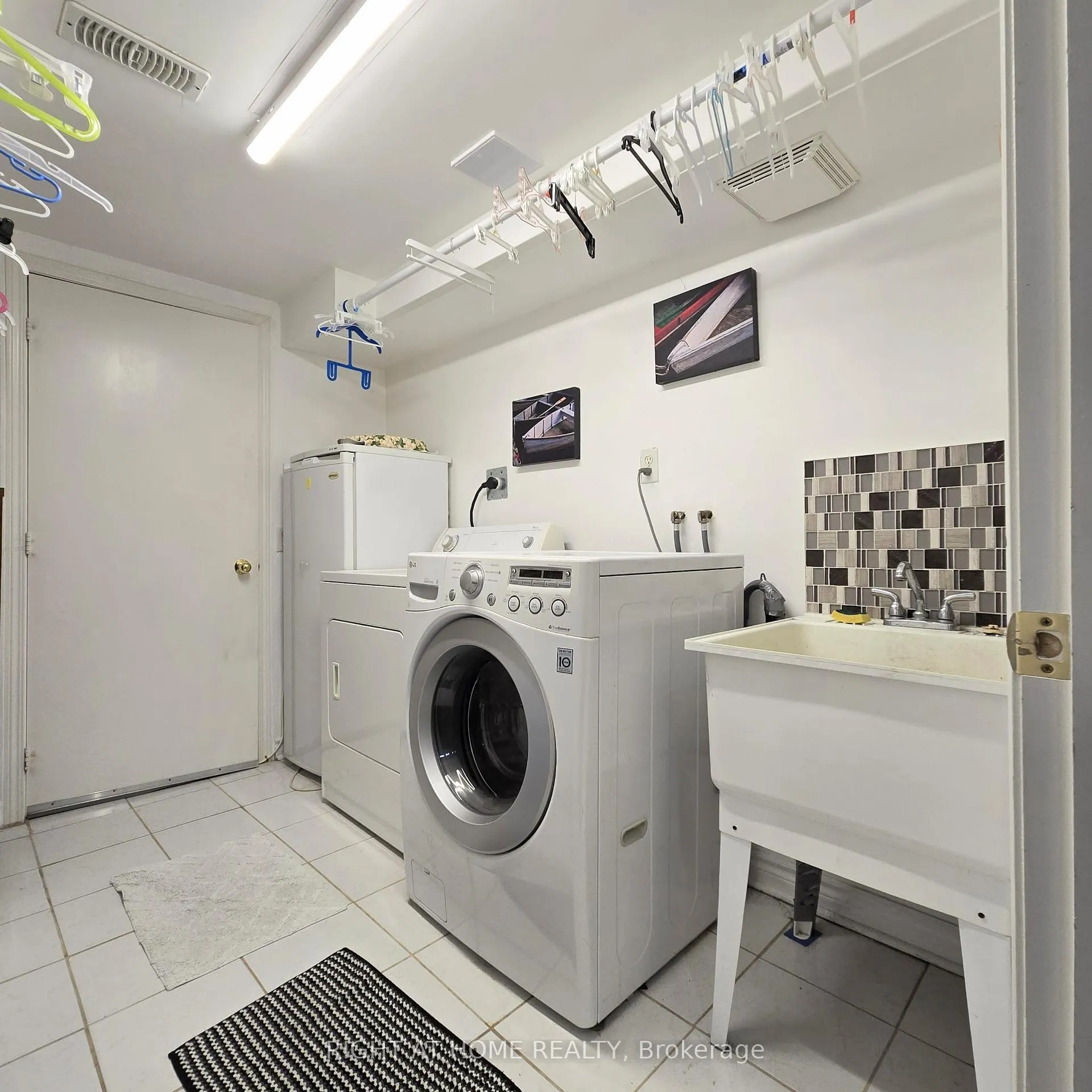 Photo 13 of Unit Bsmt, 65 Mare Crescent, Etobicoke, West Humber-Clairville — HOMEH