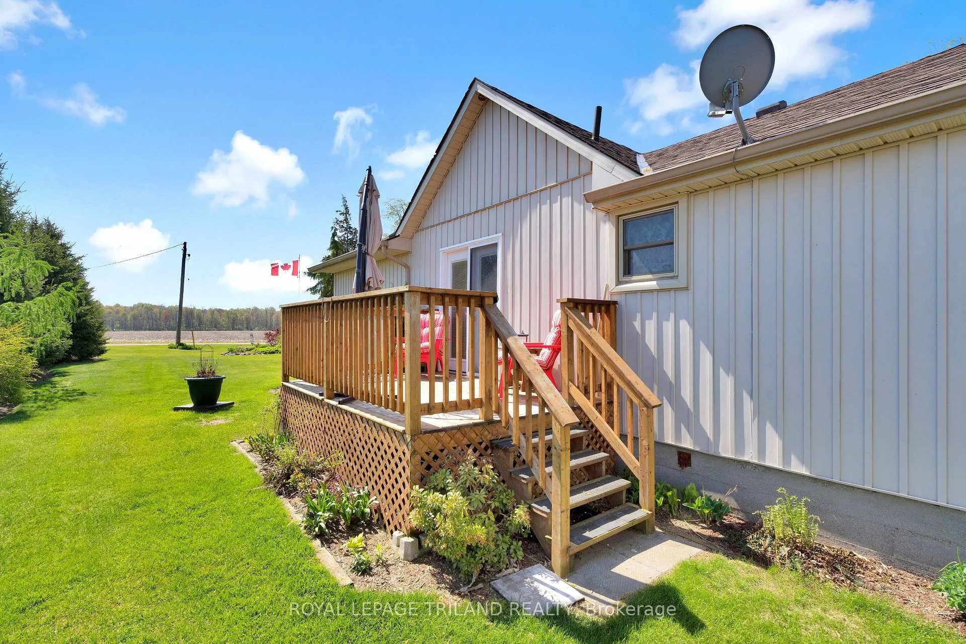 Photo 3 of 20236 Marsh Line, West Elgin, Rural West Elgin — HOMEH