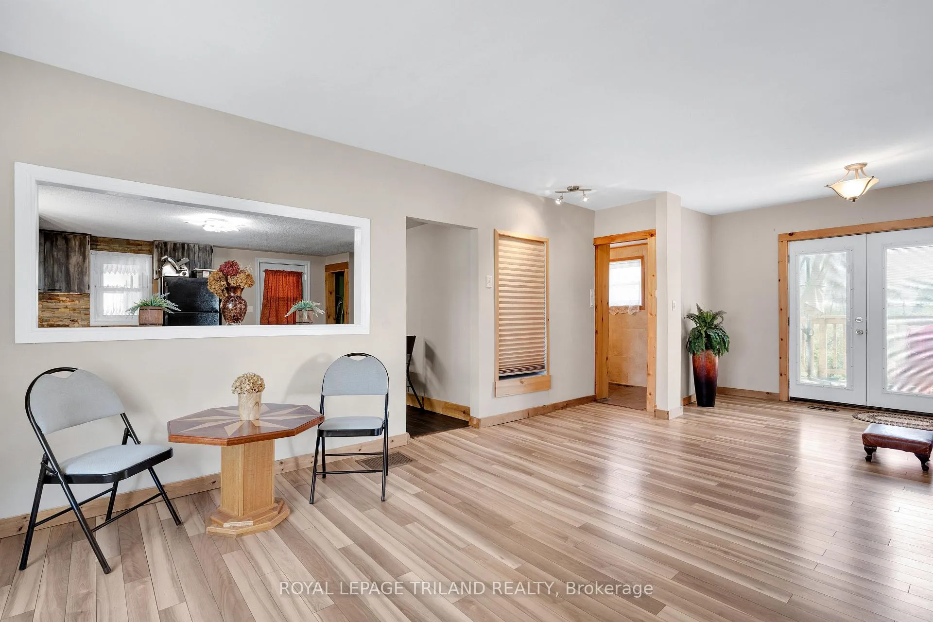 Photo 6 of 20236 Marsh Line, West Elgin, Rural West Elgin — HOMEH