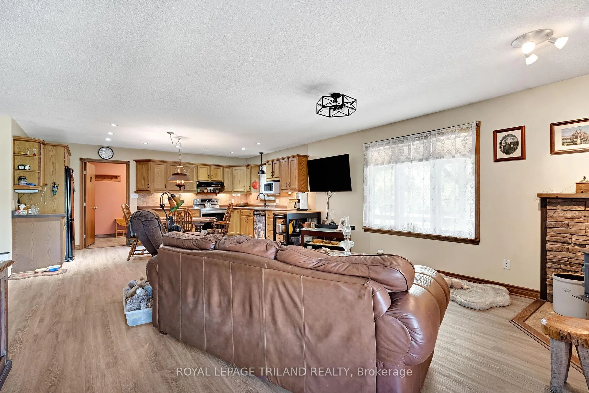 Photo 22 of 20236 Marsh Line, West Elgin, Rural West Elgin — HOMEH