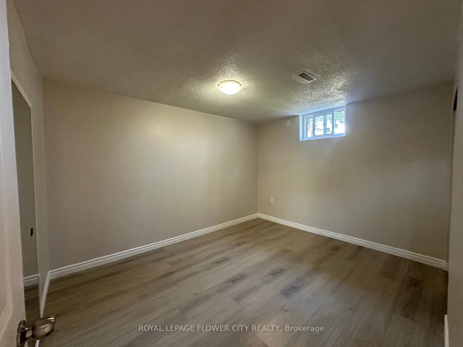 Photo 6 of Unit Bsmt, 415 Hansen Road N, Brampton, Madoc — HOMEH
