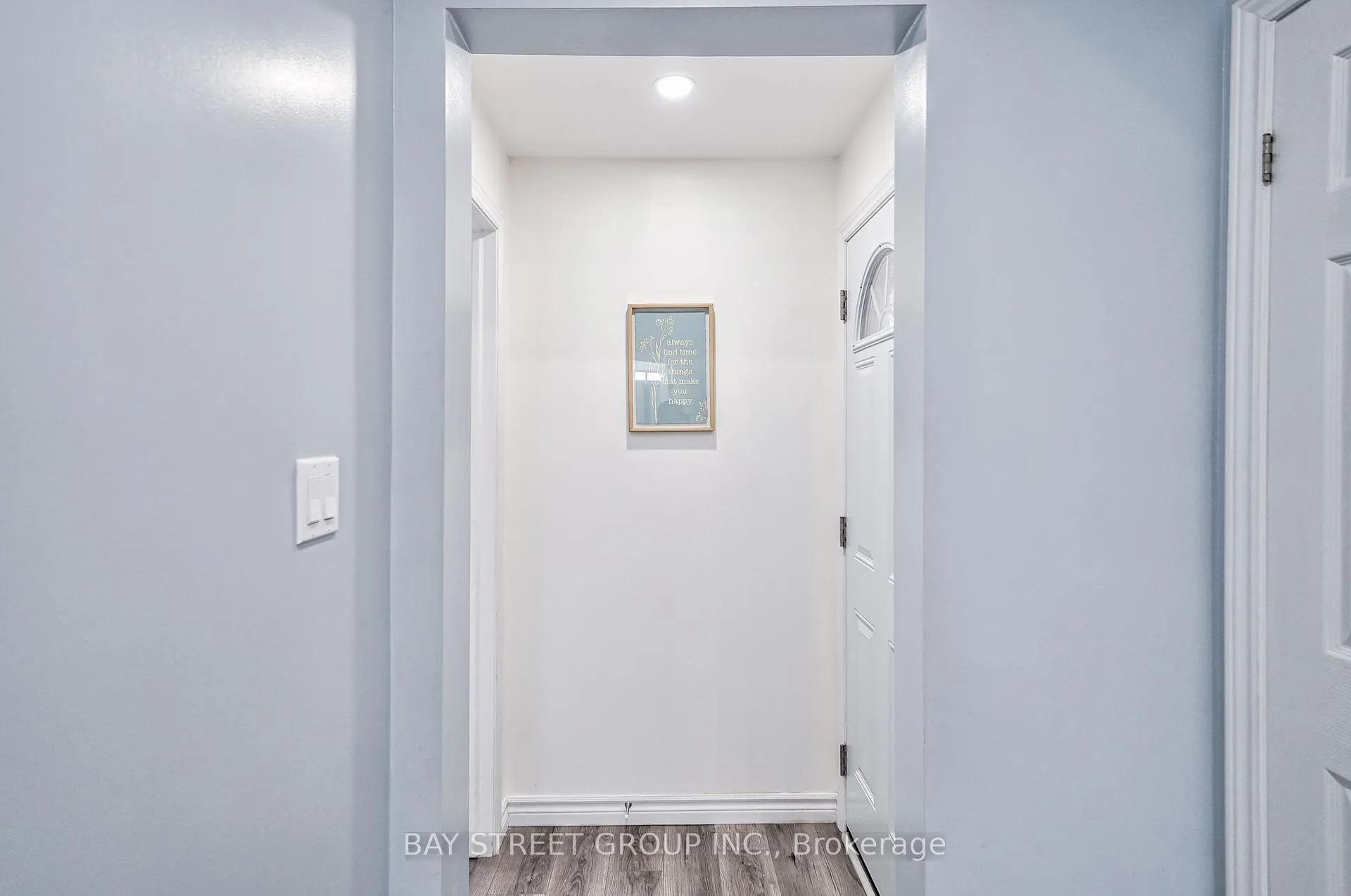 Photo 22 of 5241 Kitchener Street, Niagara Falls, Clifton Hill — HOMEH