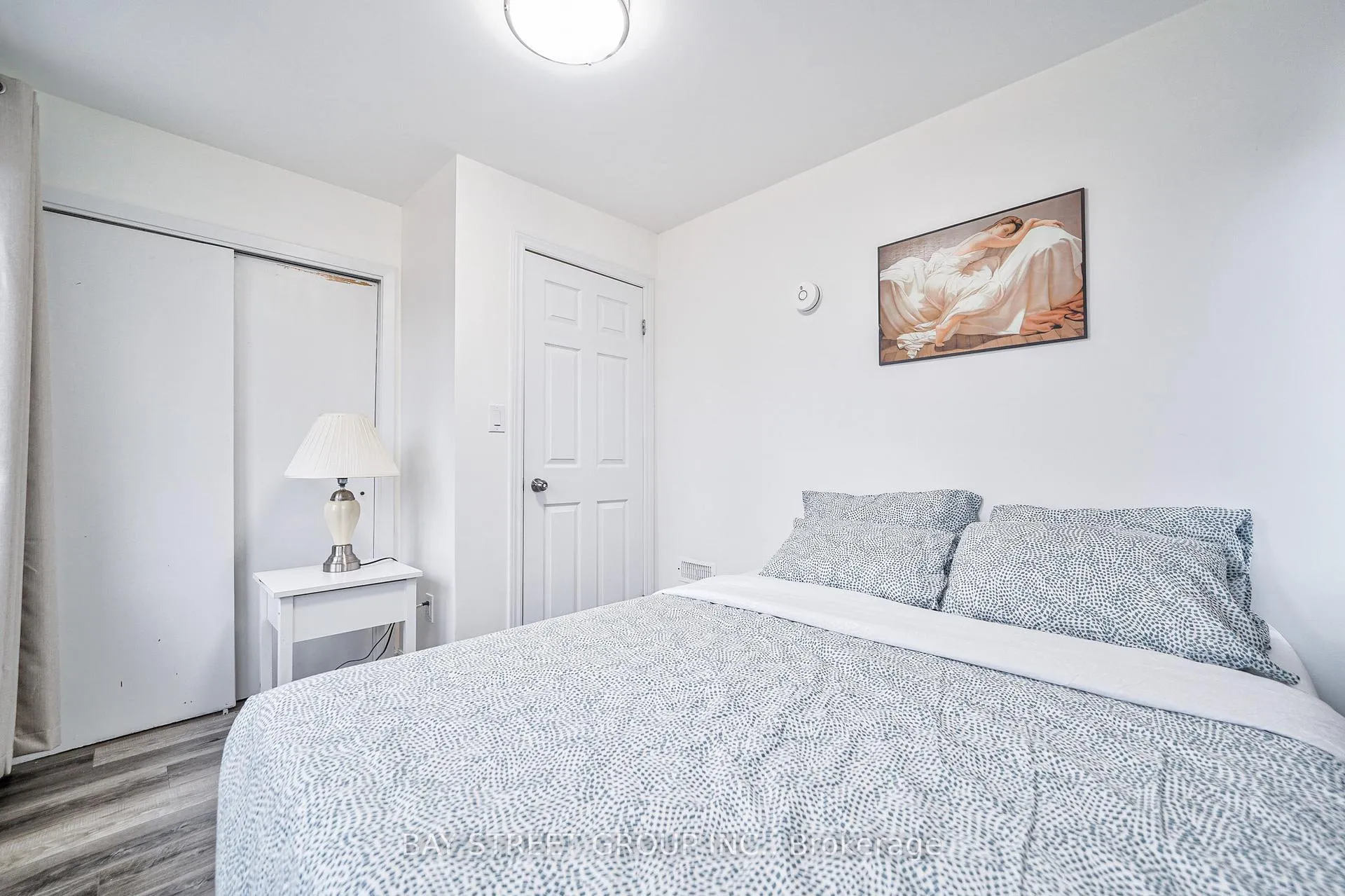 Photo 25 of 5241 Kitchener Street, Niagara Falls, Clifton Hill — HOMEH