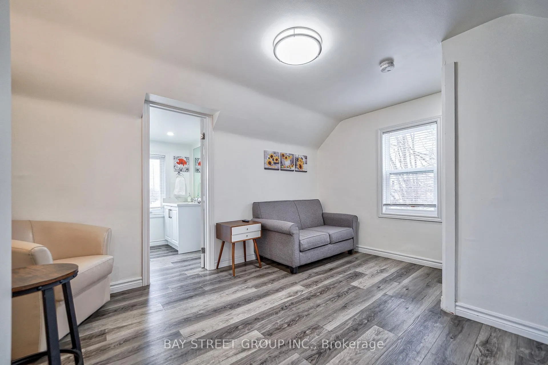 Photo 30 of 5241 Kitchener Street, Niagara Falls, Clifton Hill — HOMEH