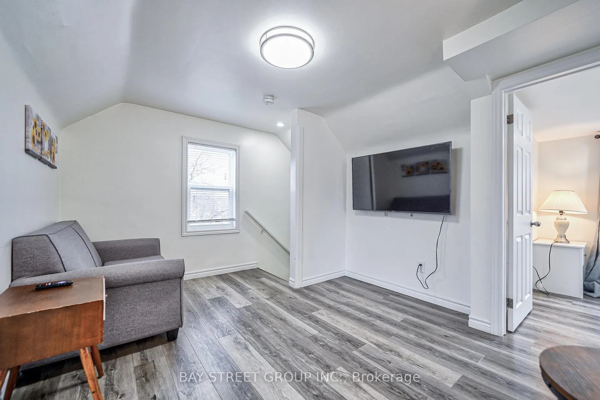 Photo 31 of 5241 Kitchener Street, Niagara Falls, Clifton Hill — HOMEH