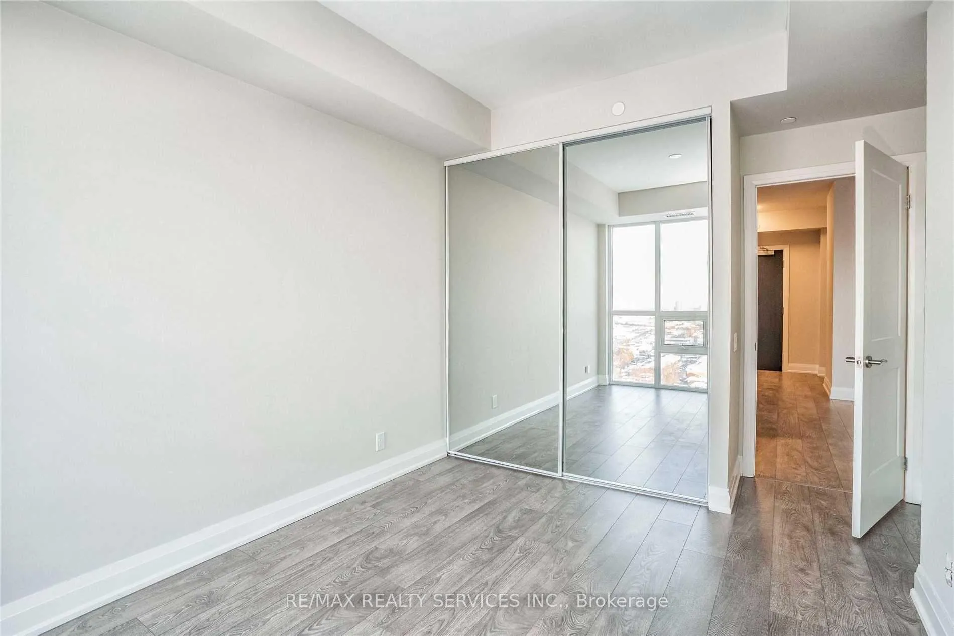 Photo 14 of Unit 2002, 15 Lynch Street, Brampton, Downtown Brampton — HOMEH