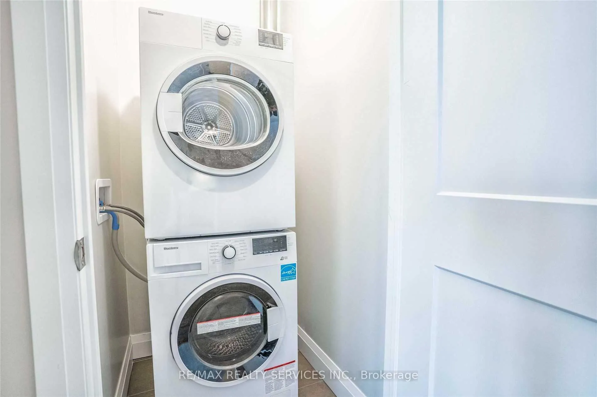 Photo 17 of Unit 2002, 15 Lynch Street, Brampton, Downtown Brampton — HOMEH