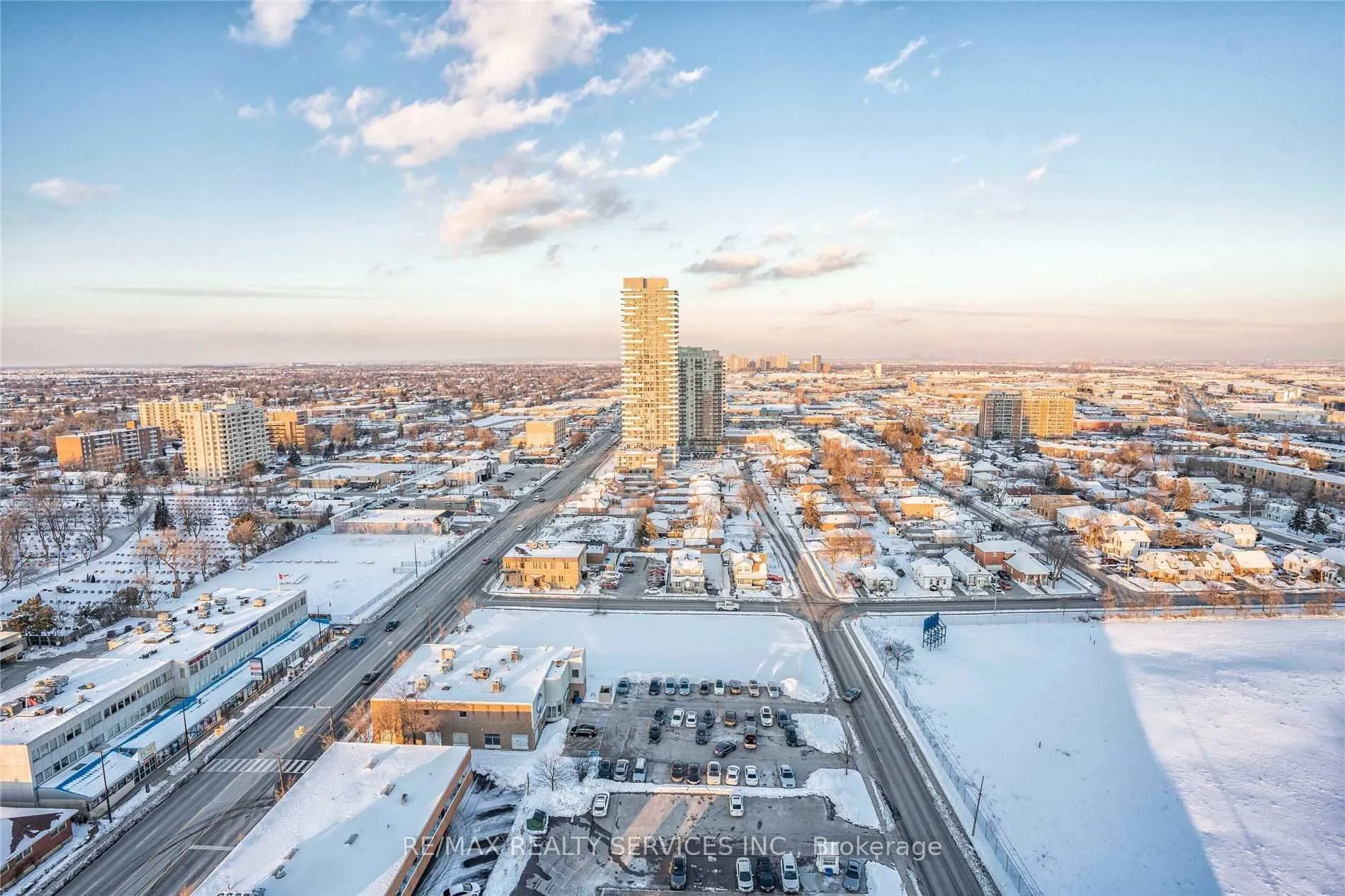 Photo 19 of Unit 2002, 15 Lynch Street, Brampton, Downtown Brampton — HOMEH