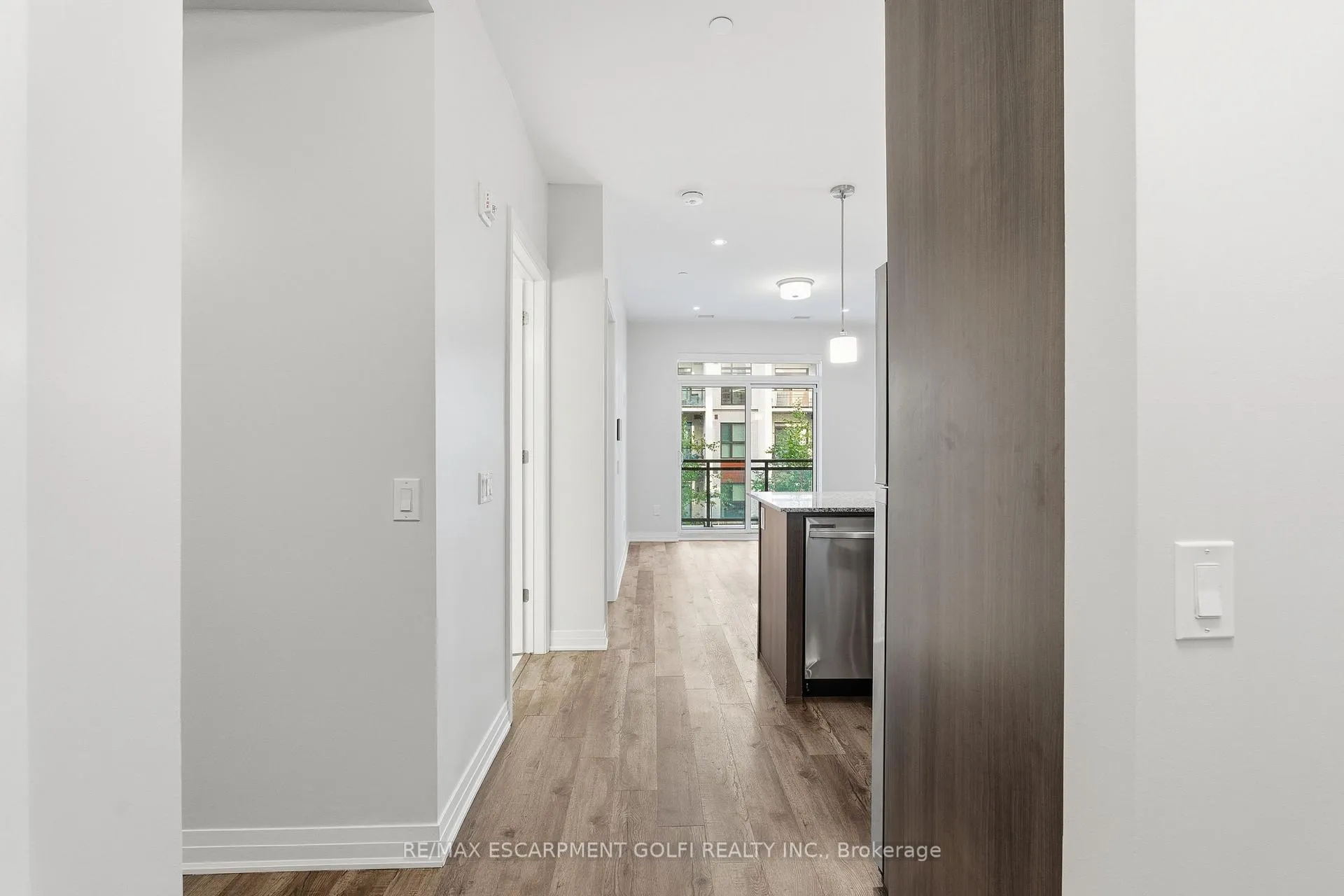 Photo 8 of Unit 204, 470 Gordon Krantz Avenue, Milton, Walker — HOMEH