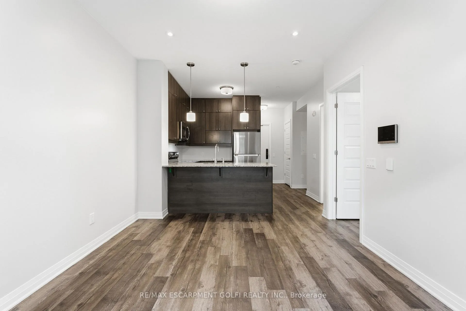 Photo 11 of Unit 204, 470 Gordon Krantz Avenue, Milton, Walker — HOMEH