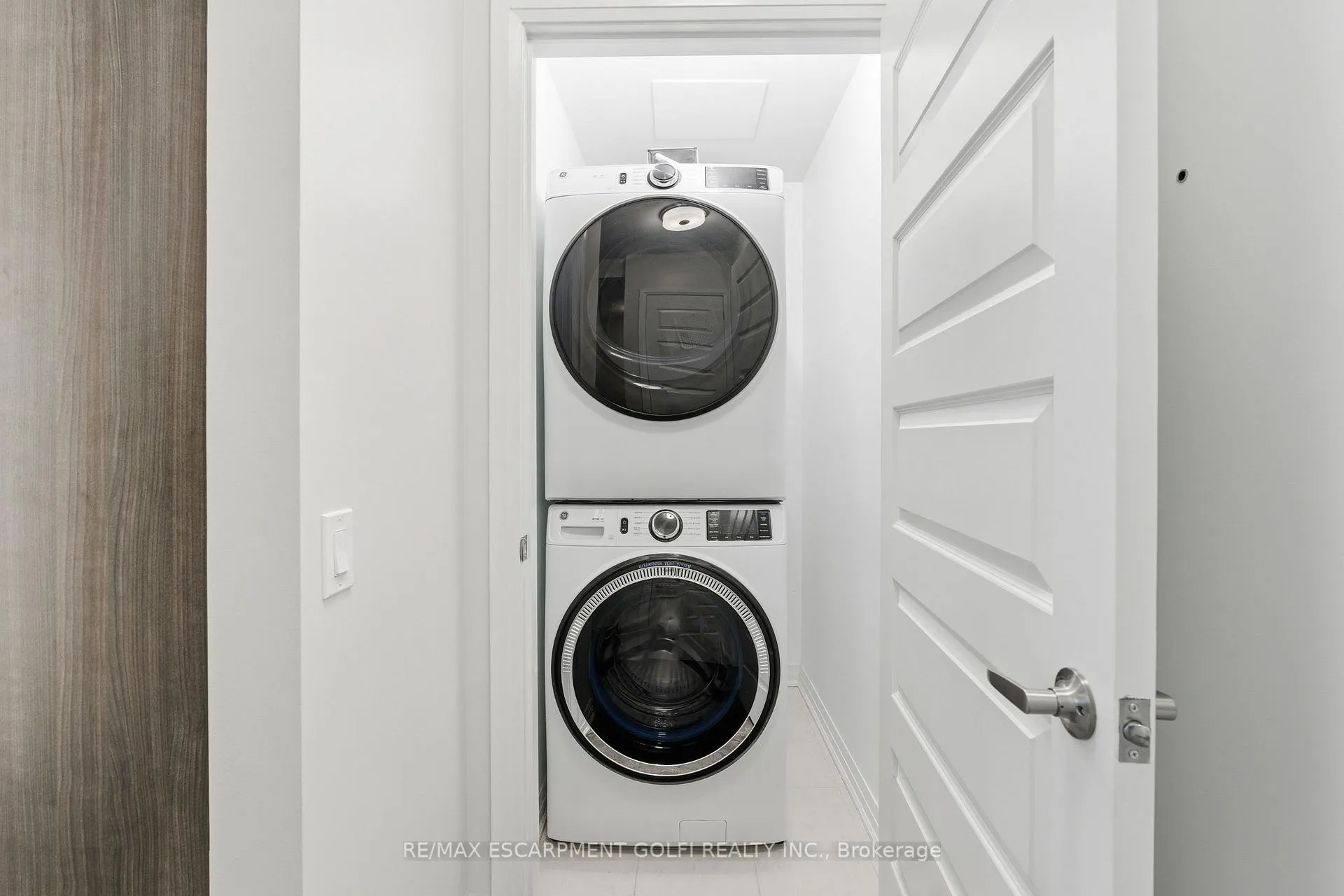 Photo 16 of Unit 204, 470 Gordon Krantz Avenue, Milton, Walker — HOMEH