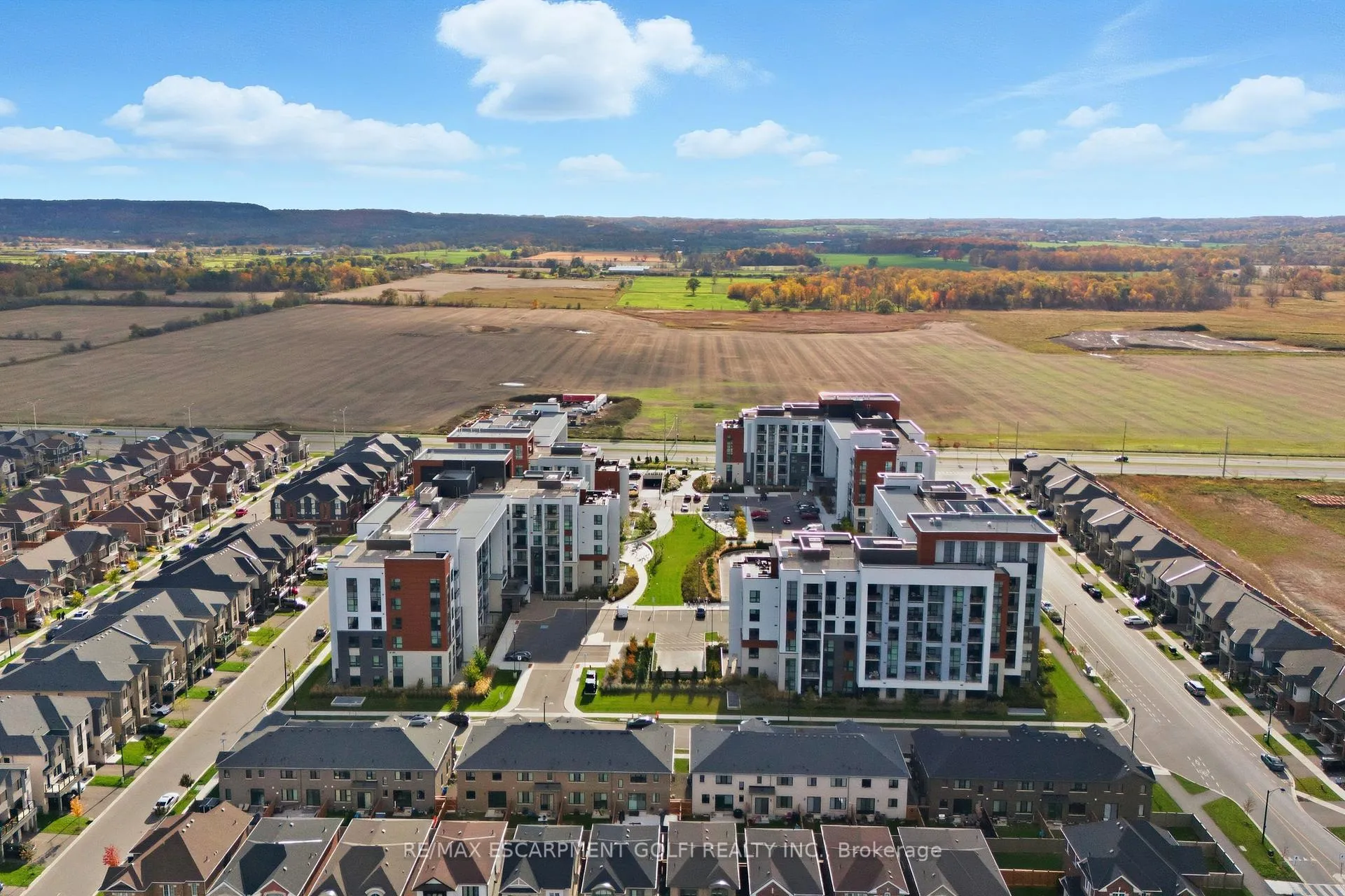 Photo 22 of Unit 204, 470 Gordon Krantz Avenue, Milton, Walker — HOMEH