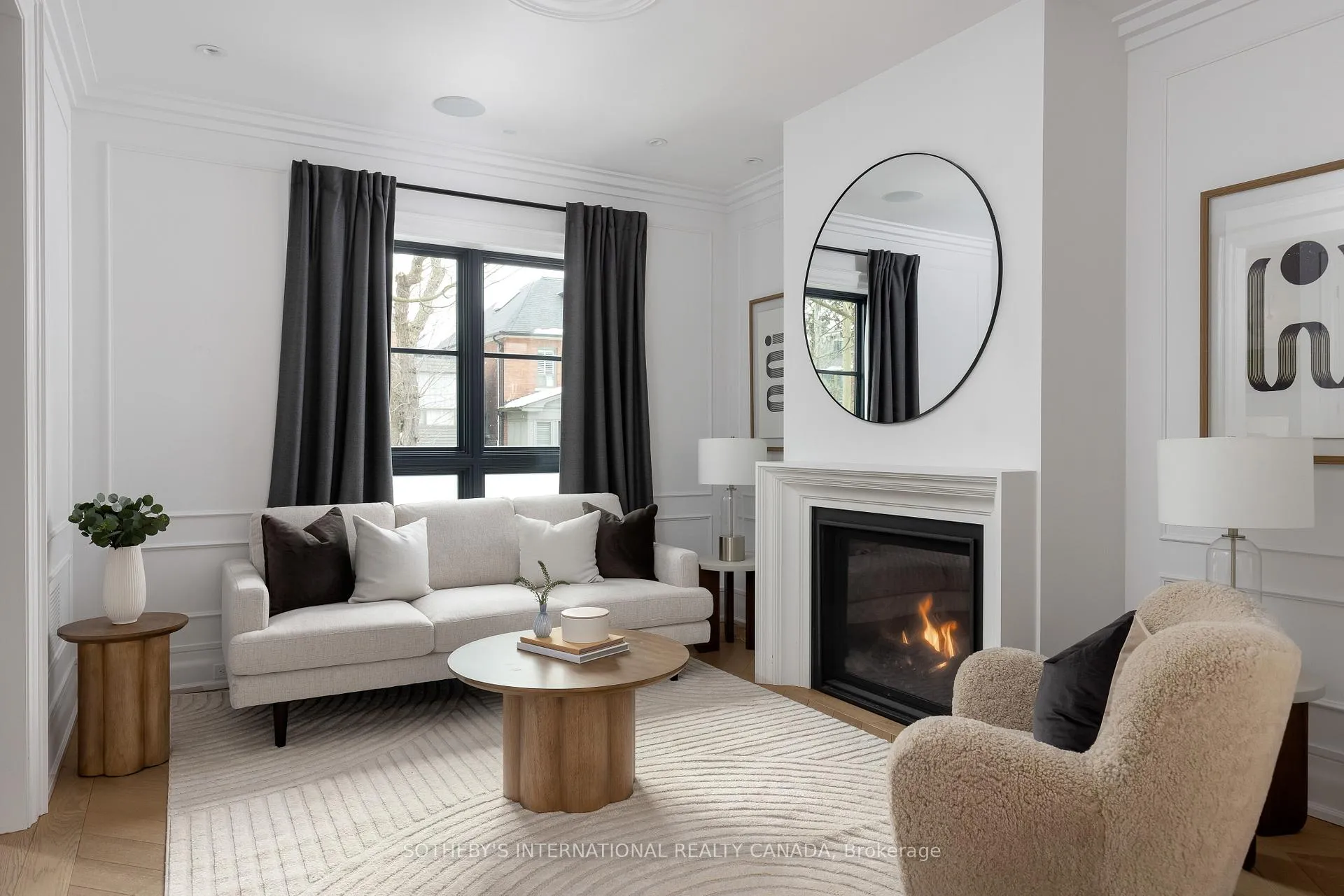 Photo 7 of 122 MacPherson Avenue, Toronto, The Annex — HOMEH