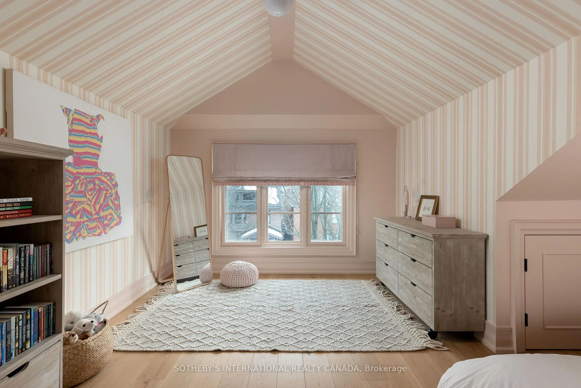 Photo 36 of 122 MacPherson Avenue, Toronto, The Annex — HOMEH