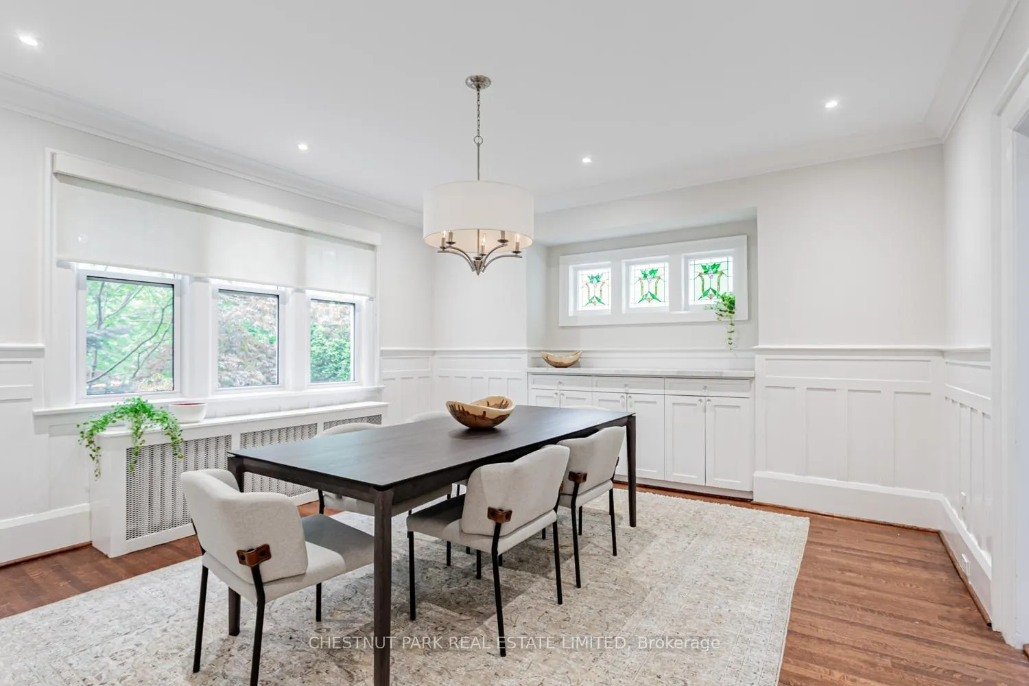 Photo 7 of 43 Oriole Parkway, Toronto, Yonge-St. Clair — HOMEH