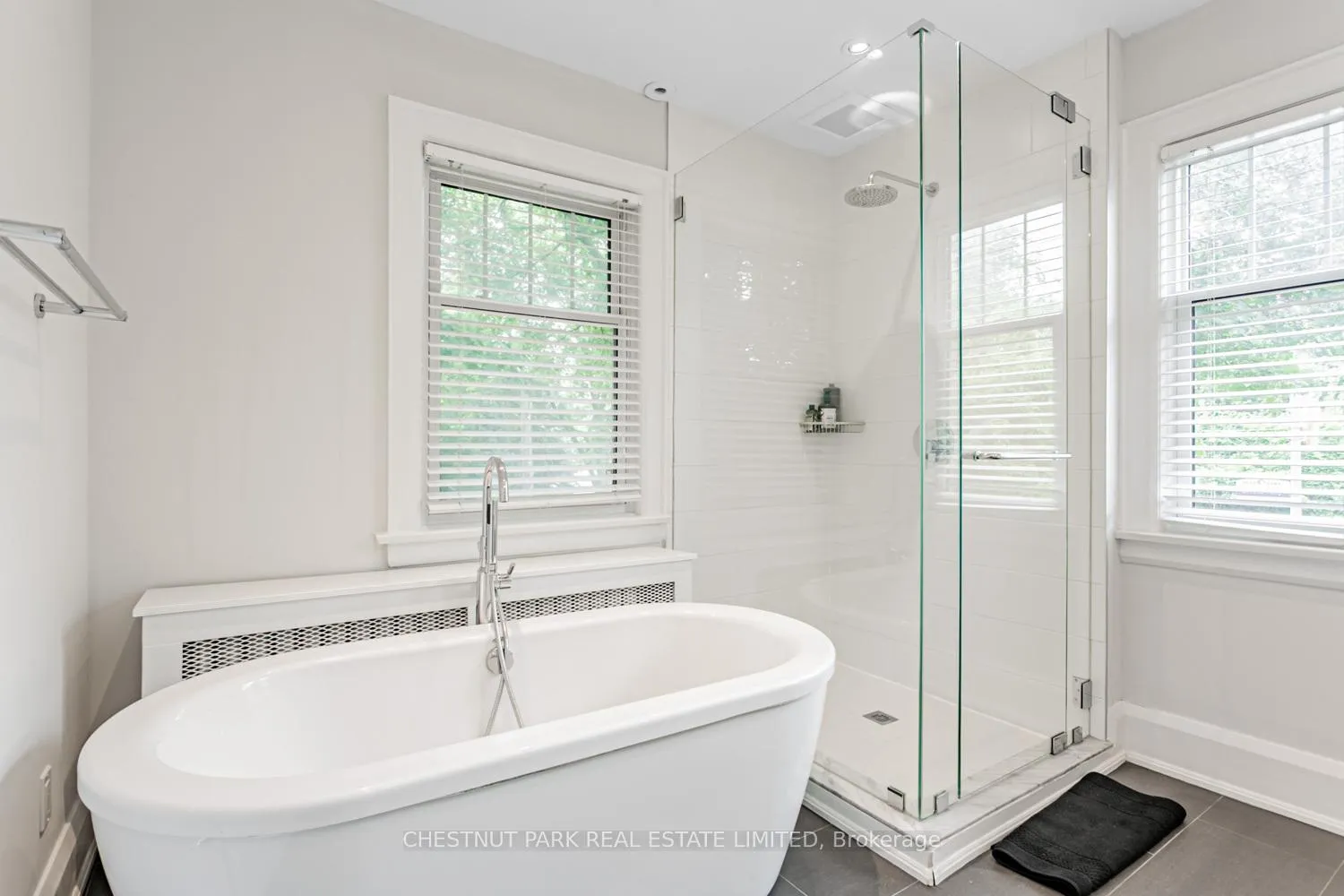 Photo 20 of 43 Oriole Parkway, Toronto, Yonge-St. Clair — HOMEH