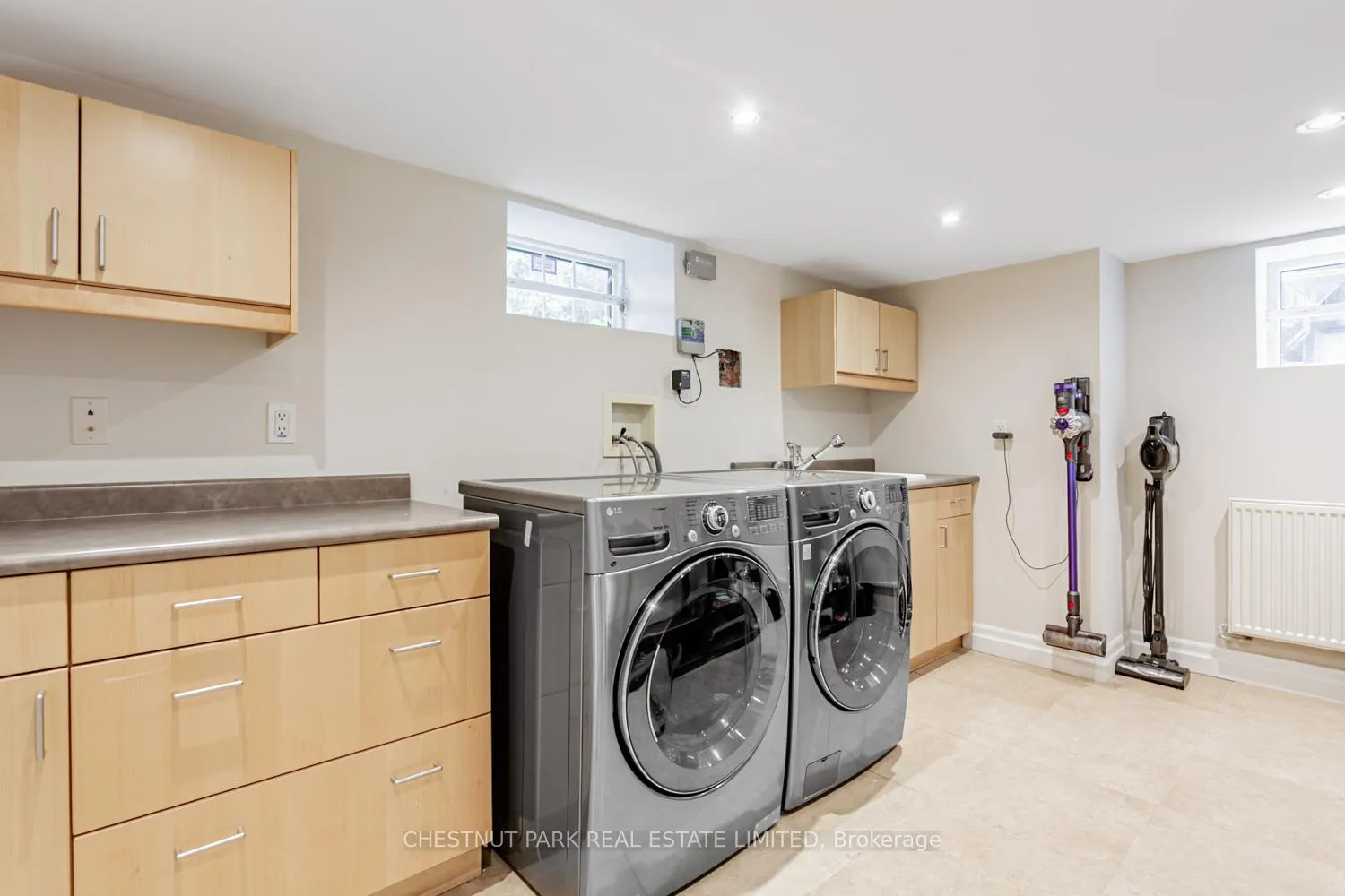 Photo 28 of 43 Oriole Parkway, Toronto, Yonge-St. Clair — HOMEH