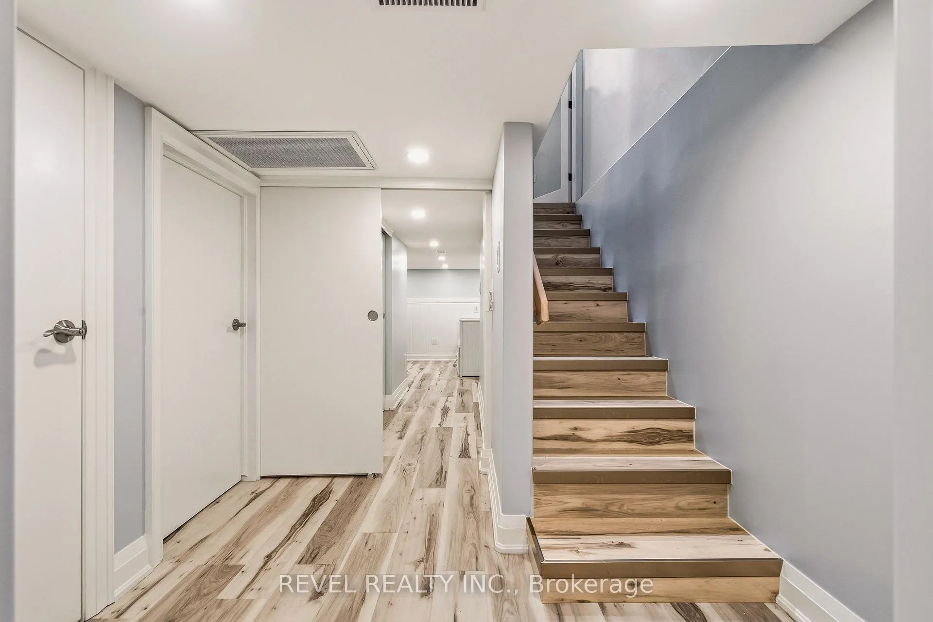 Photo 36 of 14 Mars Avenue, Hamilton, Industrial Sector — HOMEH