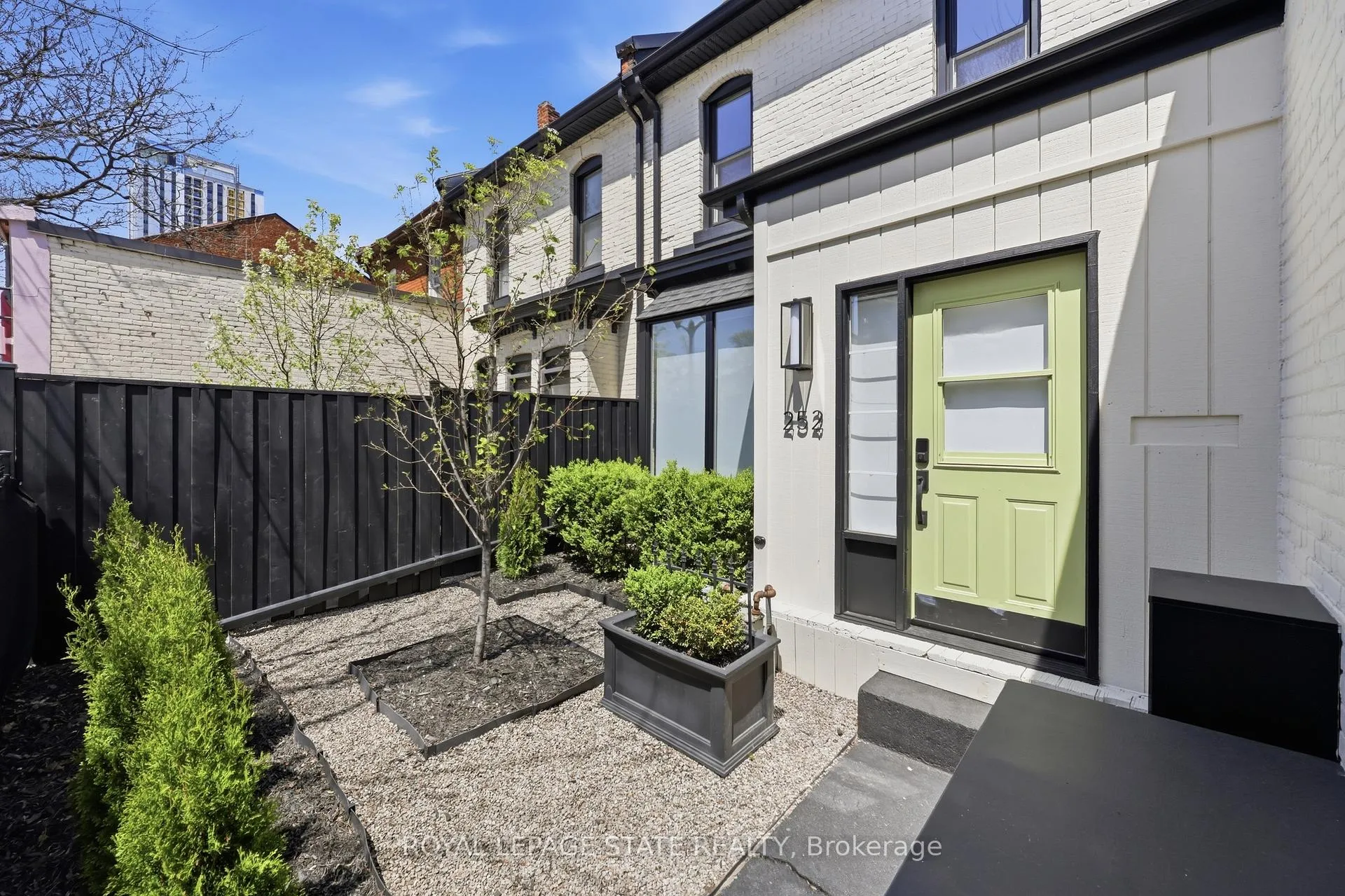 Photo 2 of 252 King Street W, Hamilton, Central — HOMEH