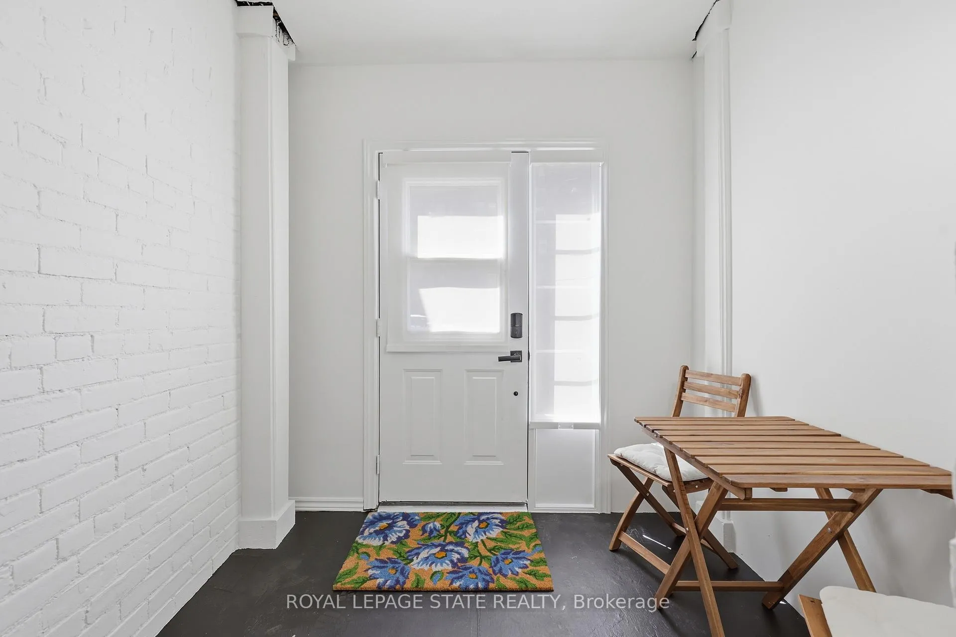 Photo 6 of 252 King Street W, Hamilton, Central — HOMEH