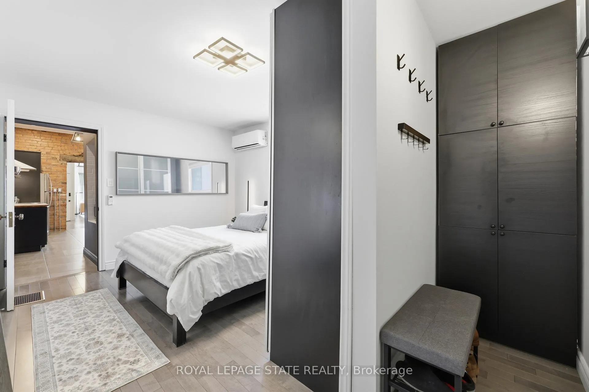 Photo 22 of 252 King Street W, Hamilton, Central — HOMEH